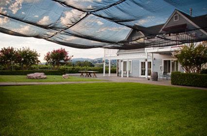 Ngoại cảnh khách sạn