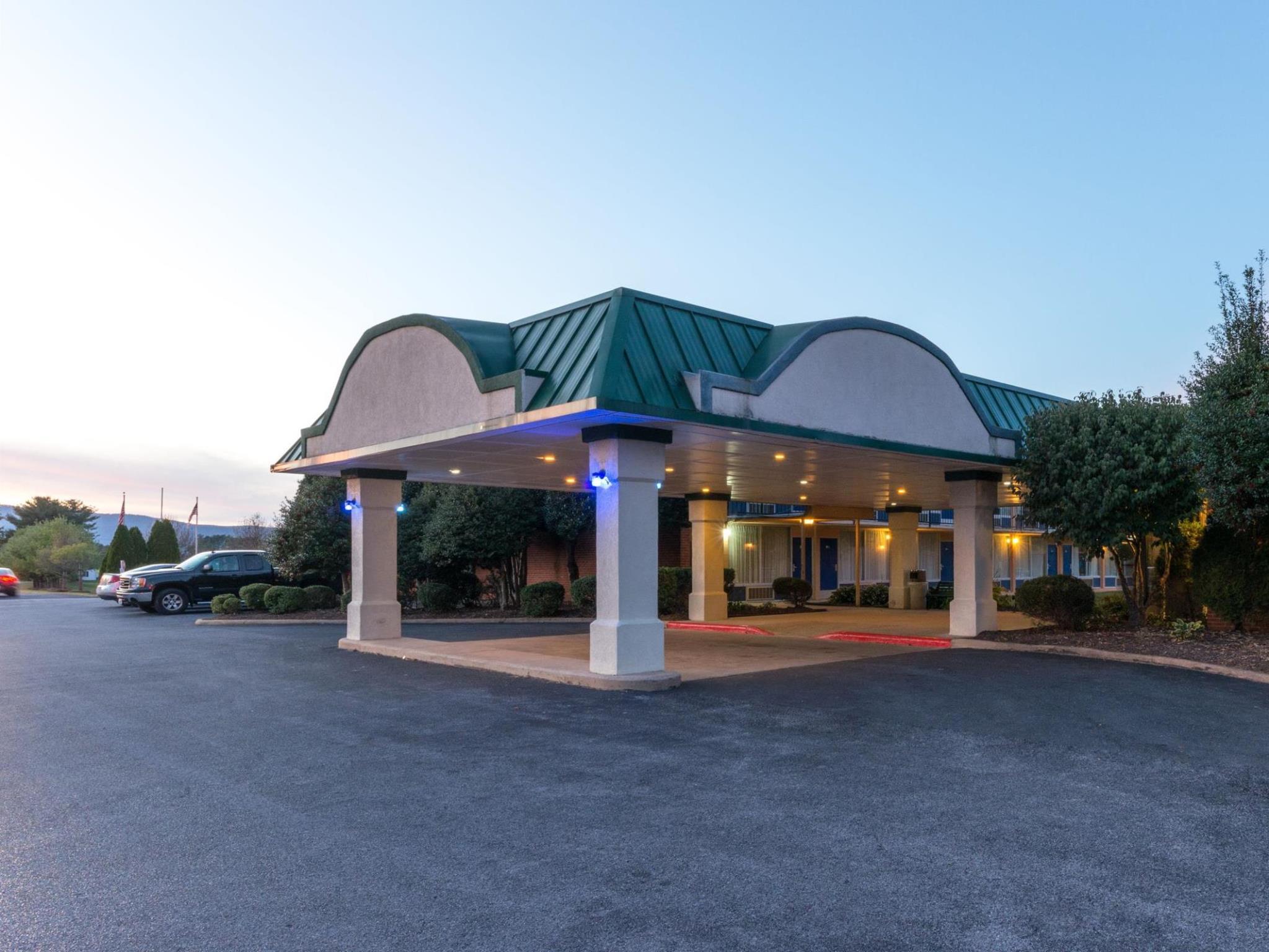 Ngoại cảnh khách sạn