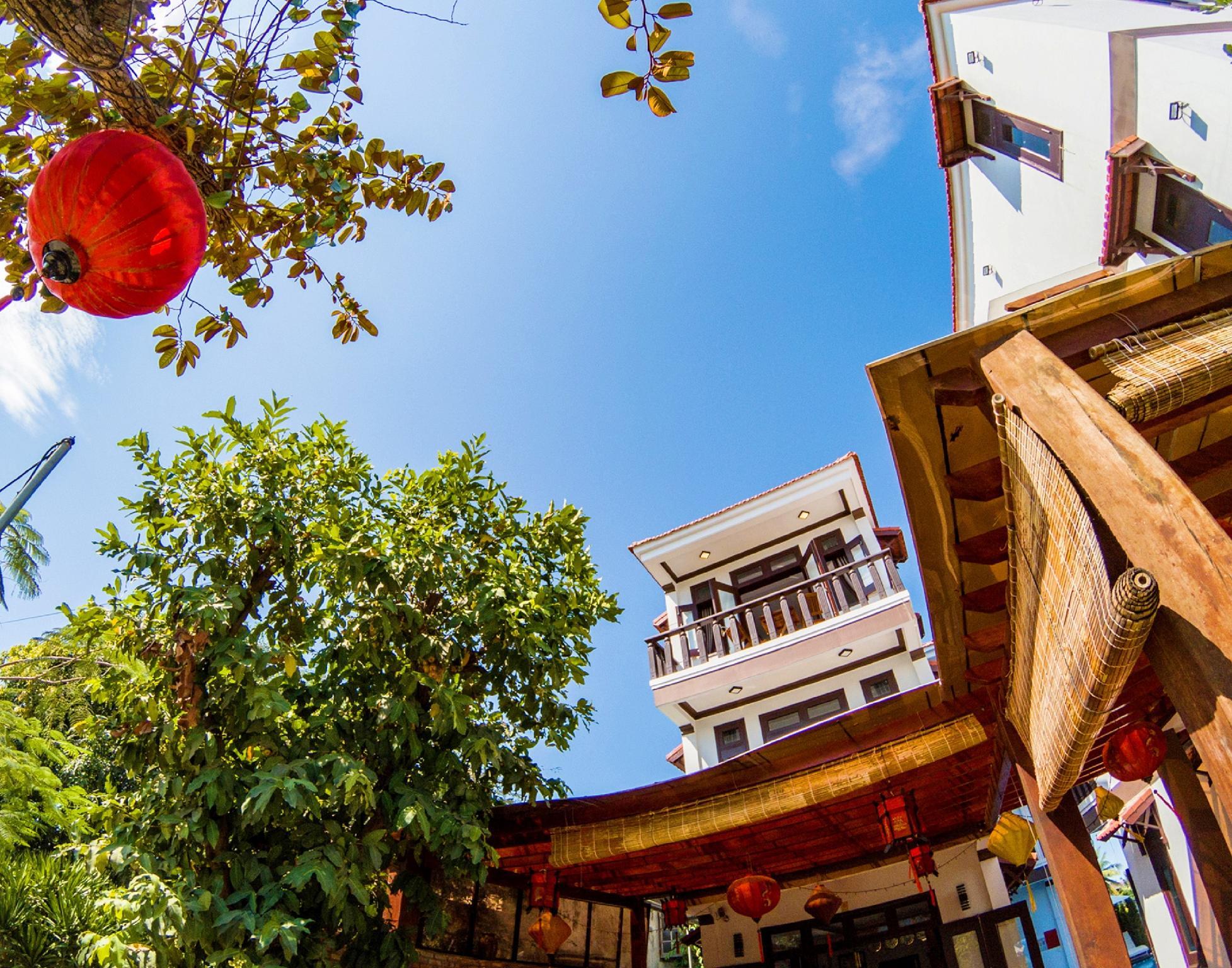 Ngoại cảnh khách sạn