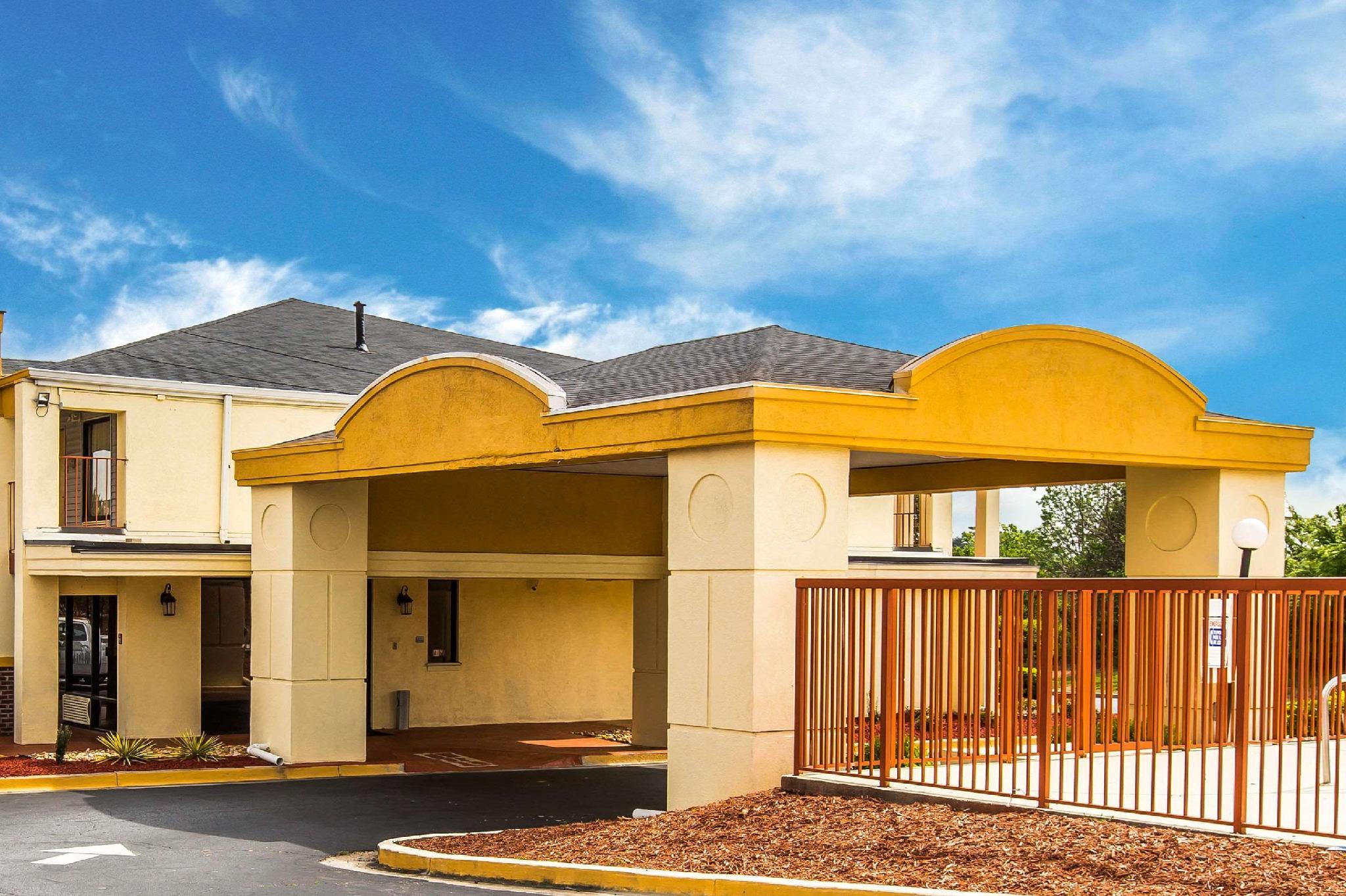 Ngoại cảnh khách sạn