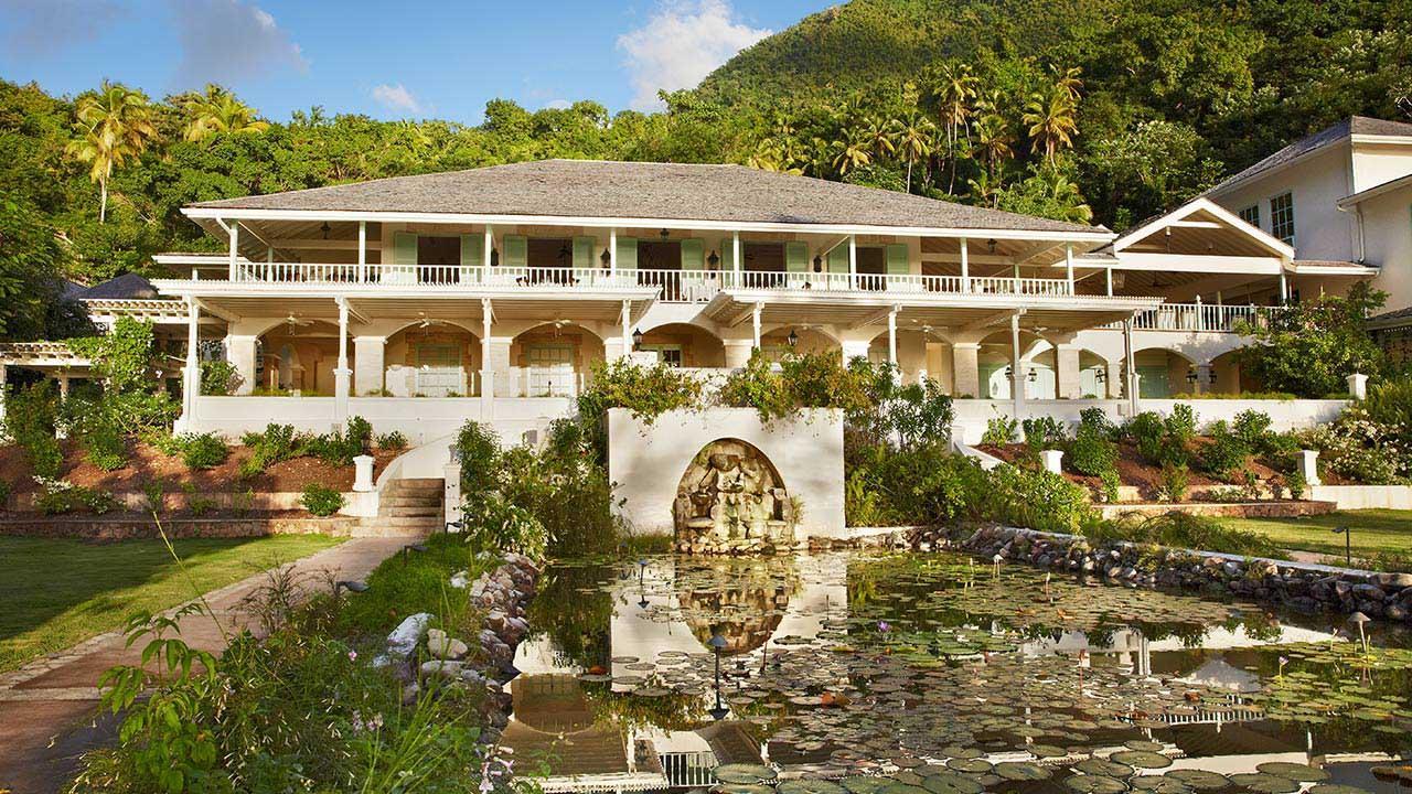 Ngoại cảnh khách sạn