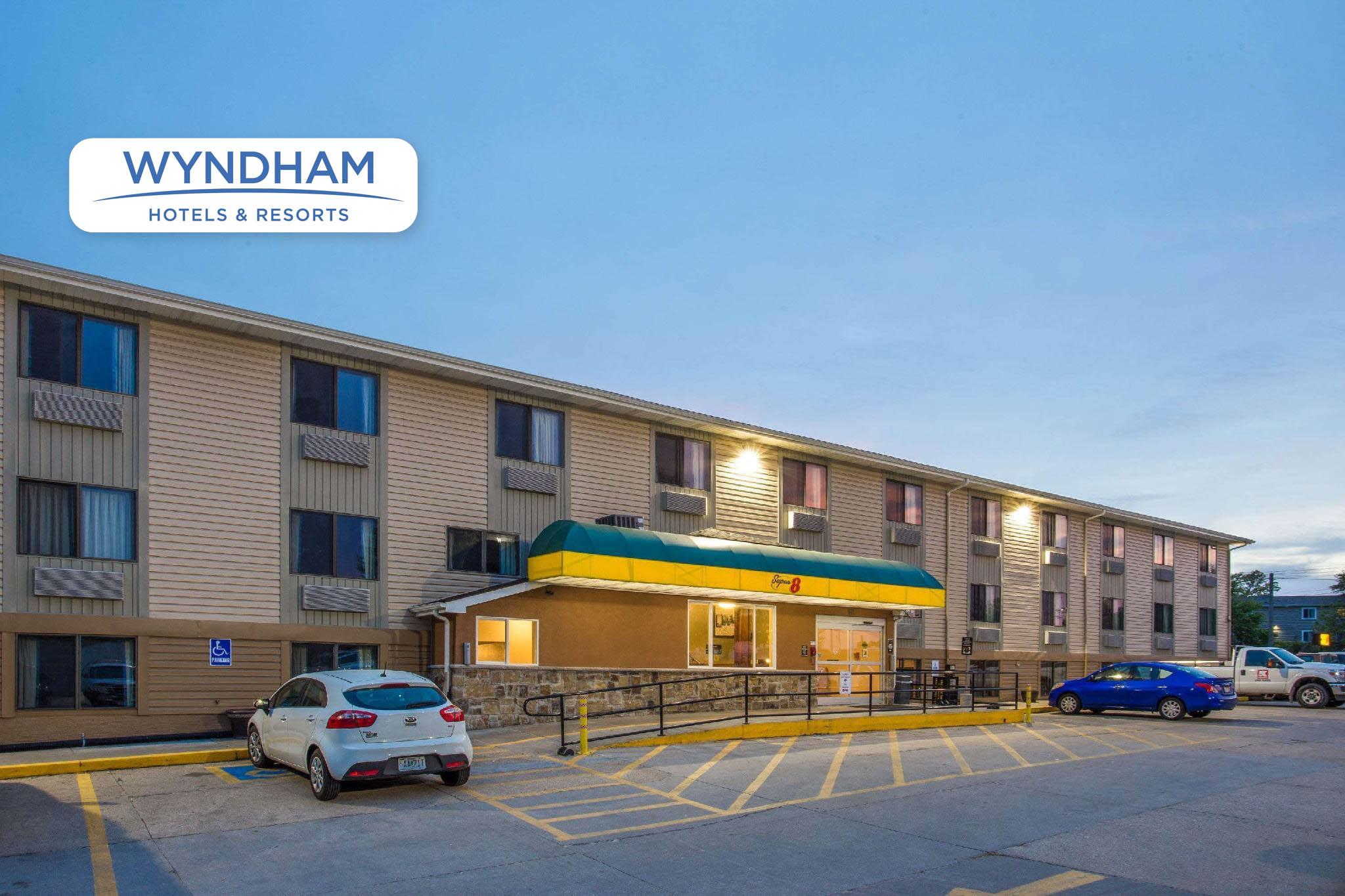 Ngoại cảnh khách sạn