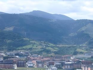 Khu vực xung quanh