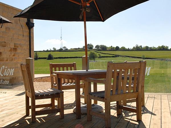 Ban công/sân hiên