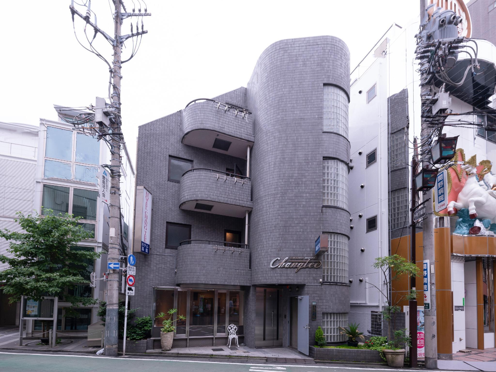 Ngoại cảnh khách sạn