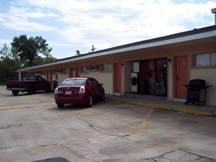 Ngoại cảnh khách sạn