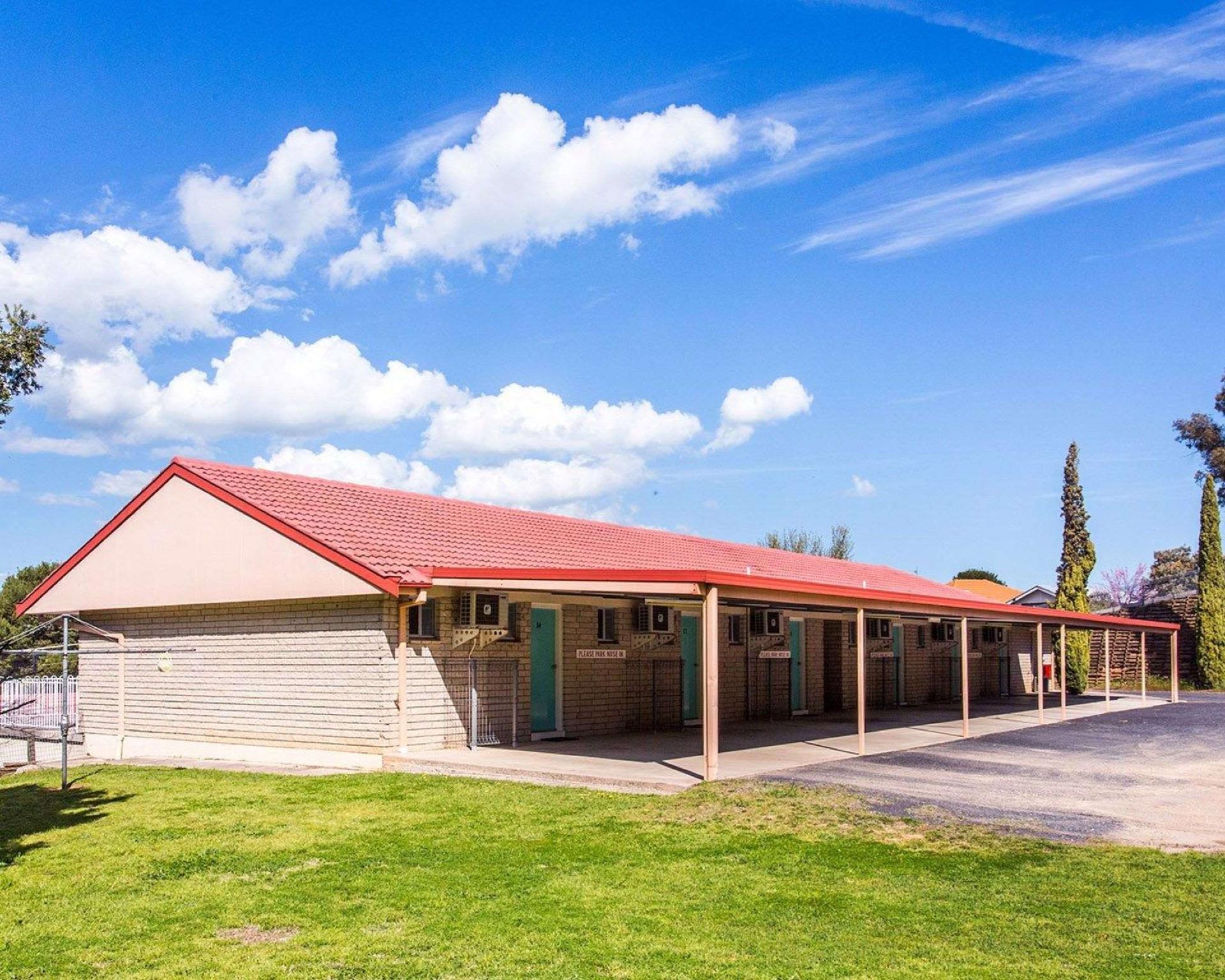 Ngoại cảnh khách sạn