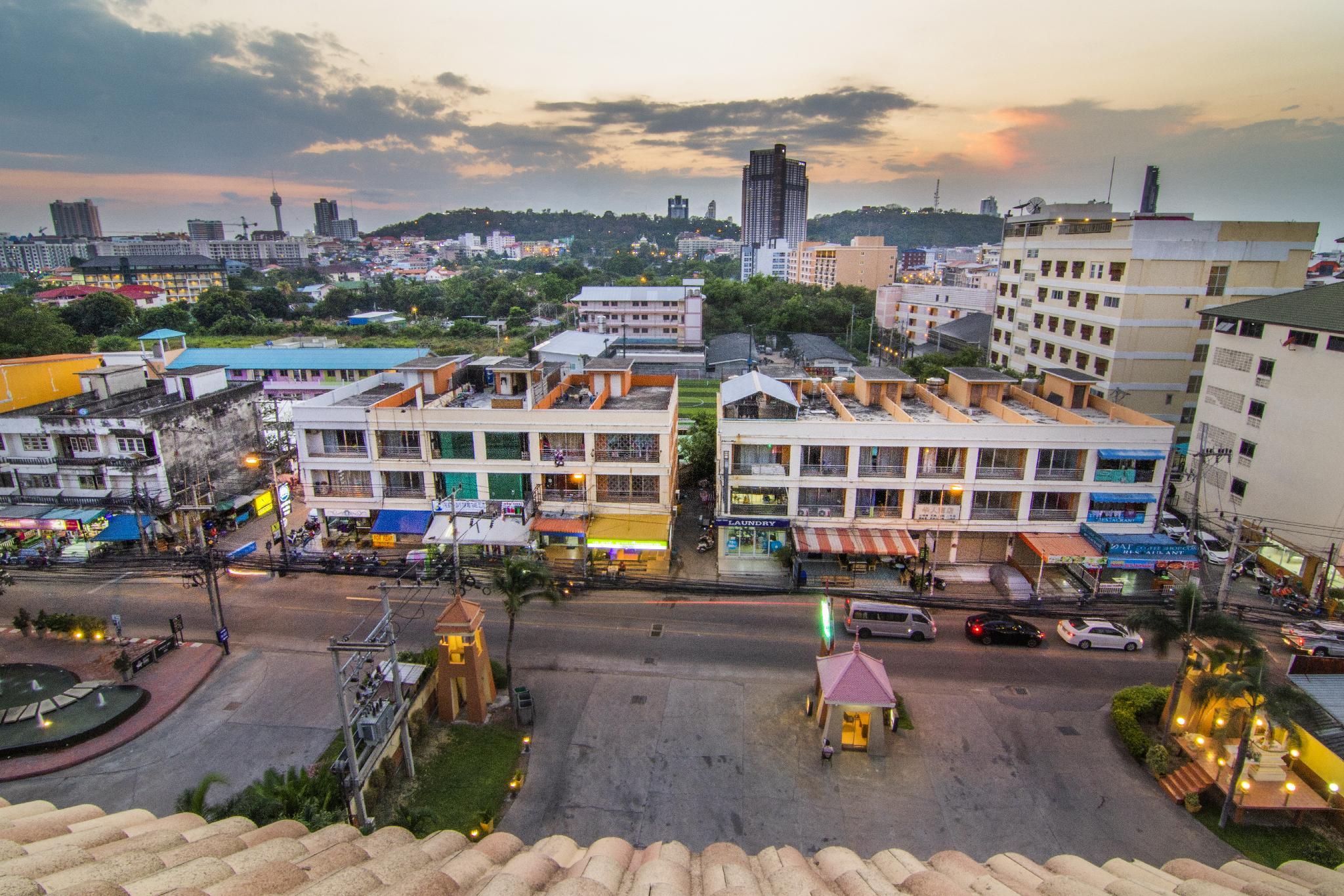 Ngoại cảnh khách sạn