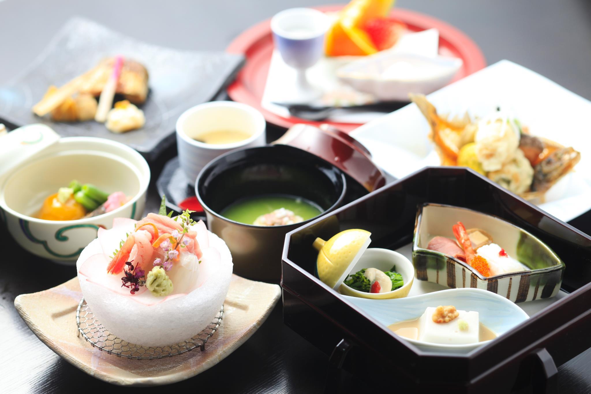 Đồ ăn và thức uống