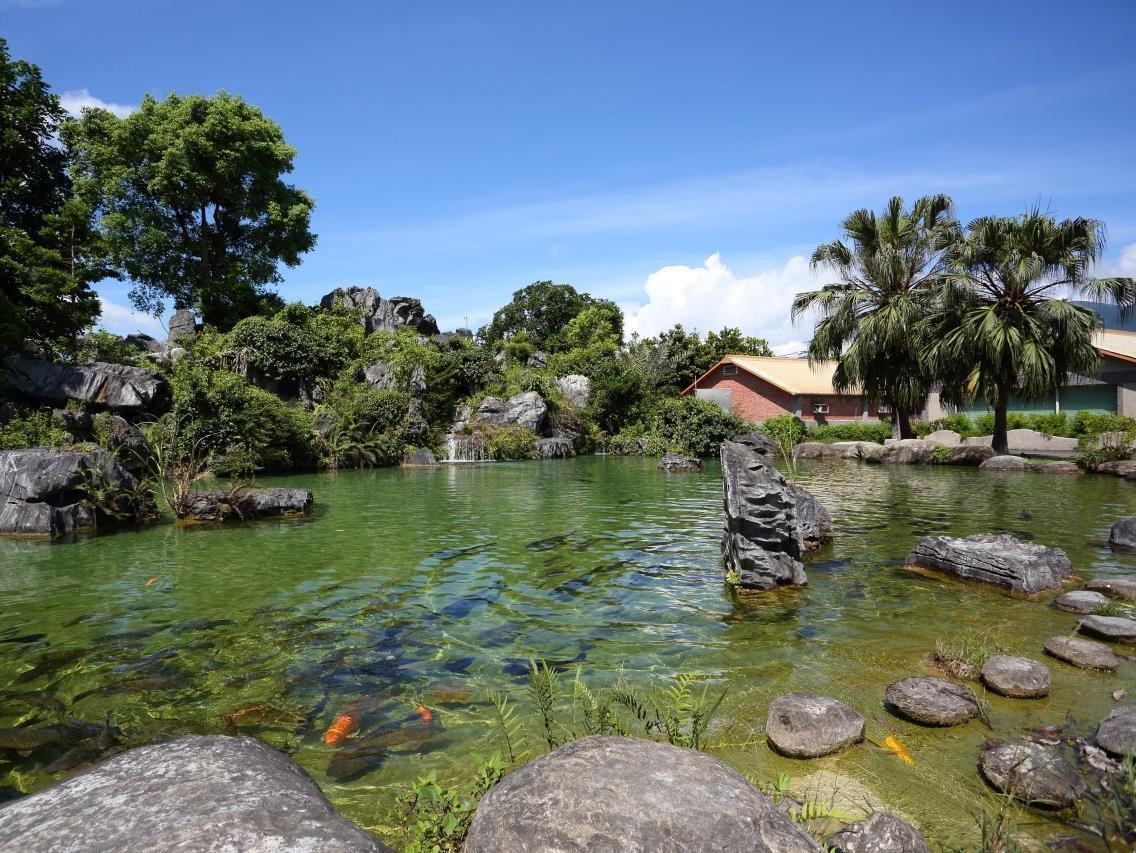 Ngoại cảnh khách sạn