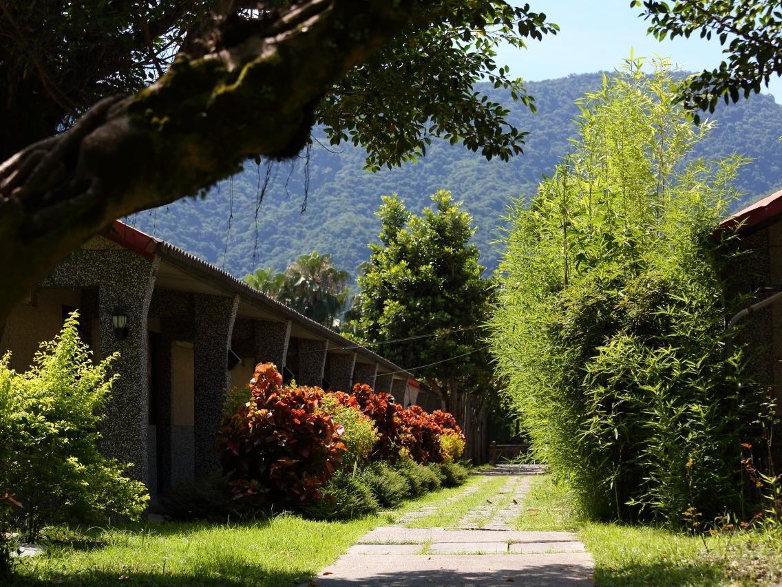 Ngoại cảnh khách sạn