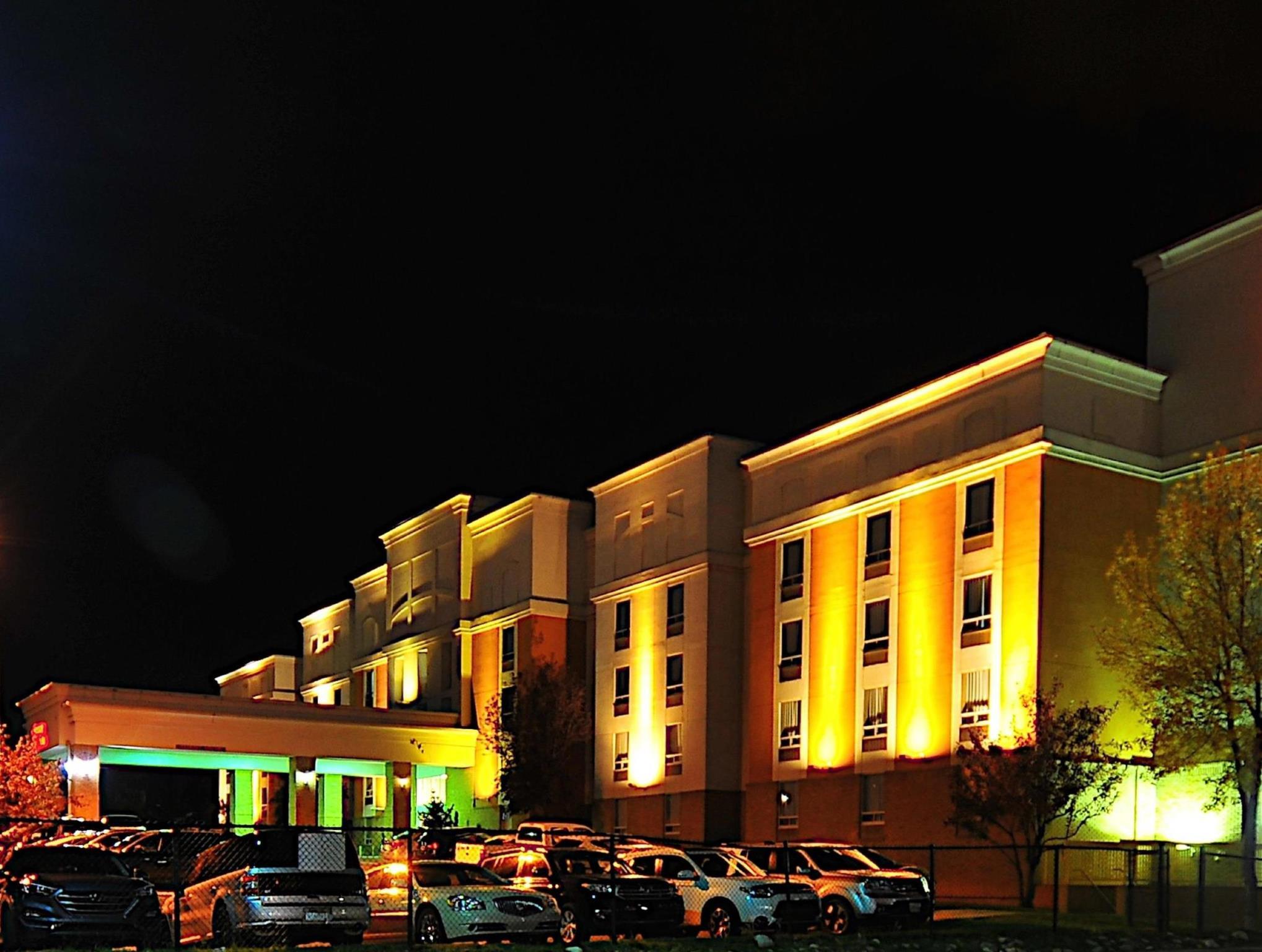 Ngoại cảnh khách sạn