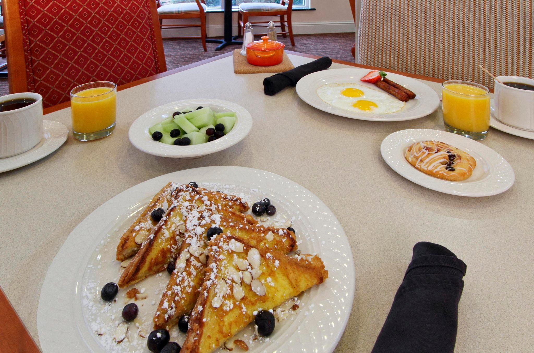 Đồ ăn và thức uống