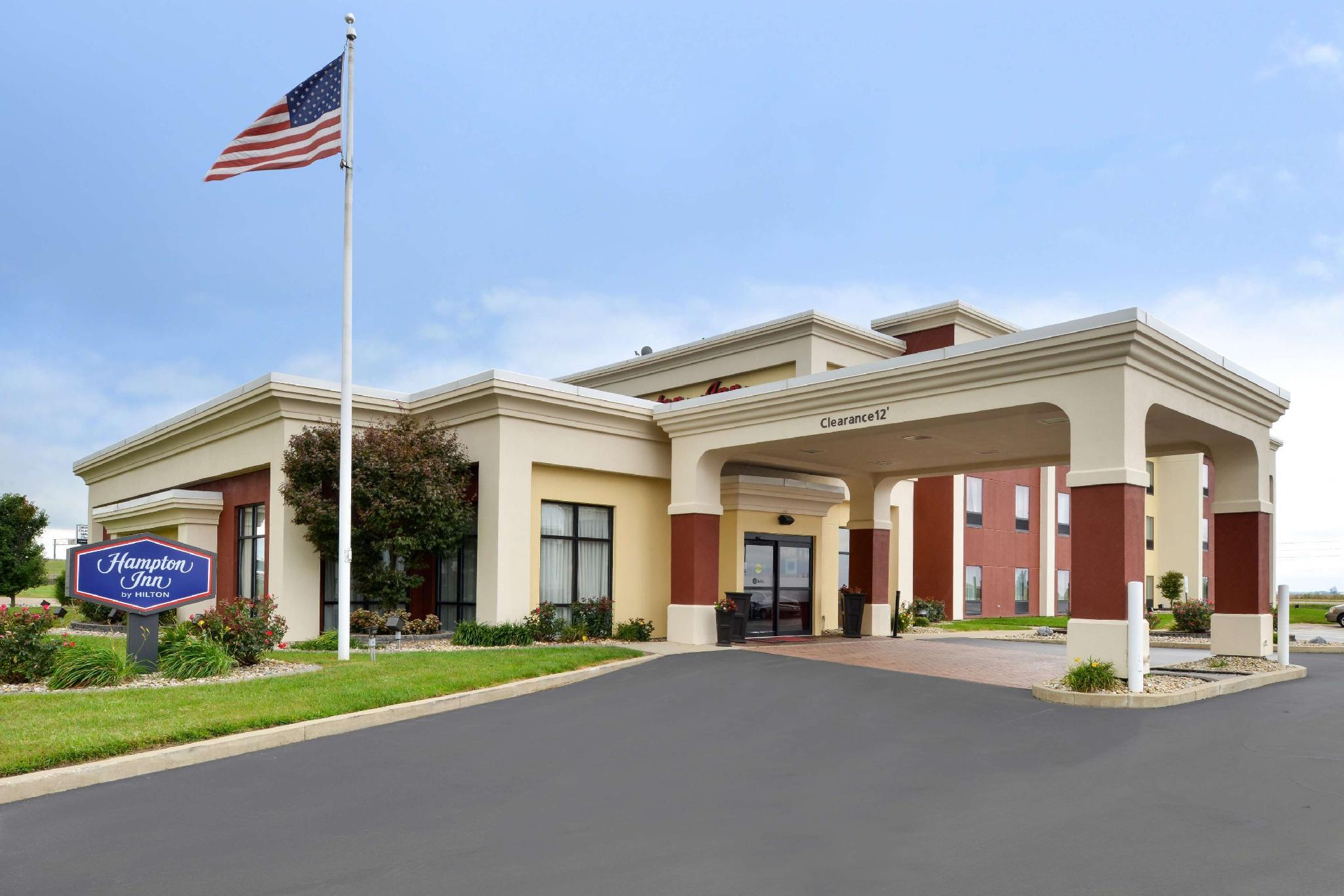 Ngoại cảnh khách sạn