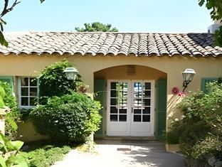 Ngoại cảnh khách sạn