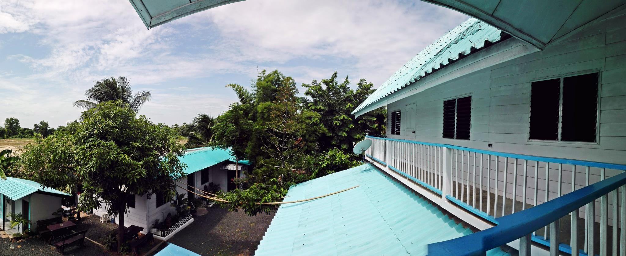 Ngoại cảnh khách sạn