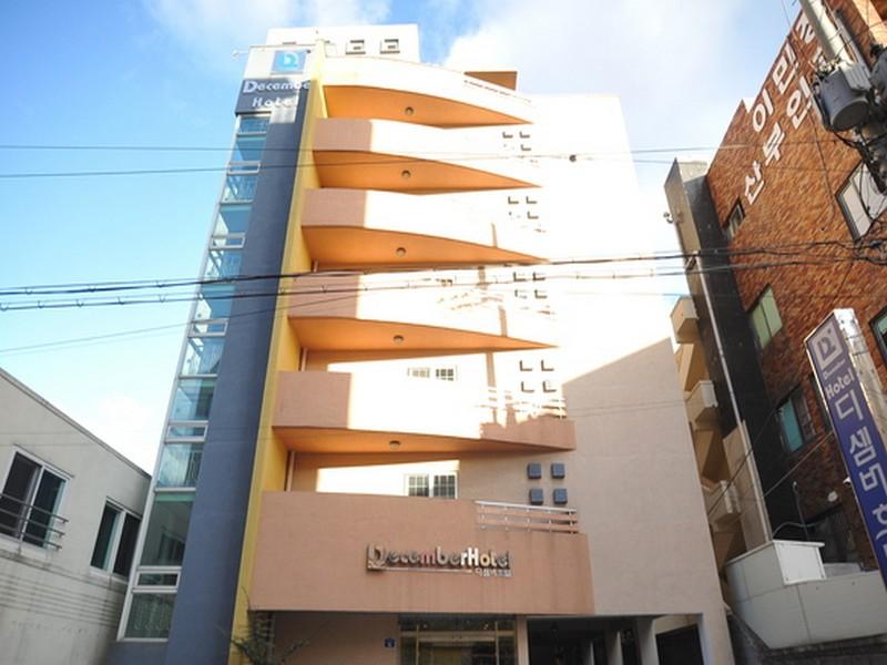 Ngoại cảnh khách sạn