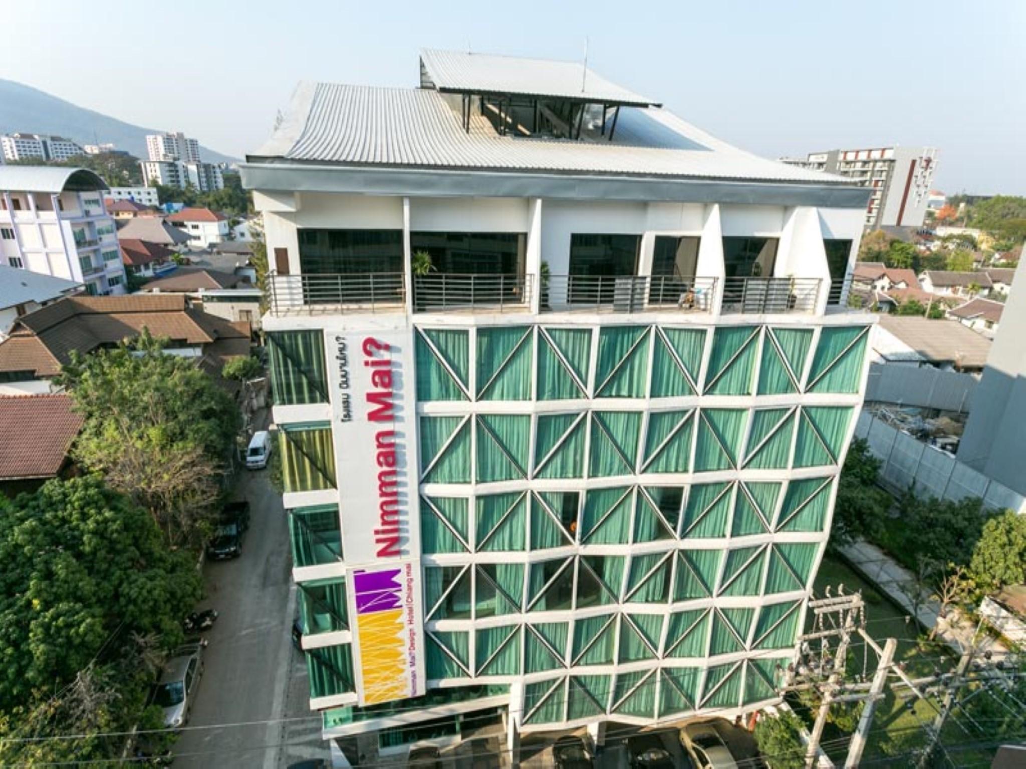 Ngoại cảnh khách sạn