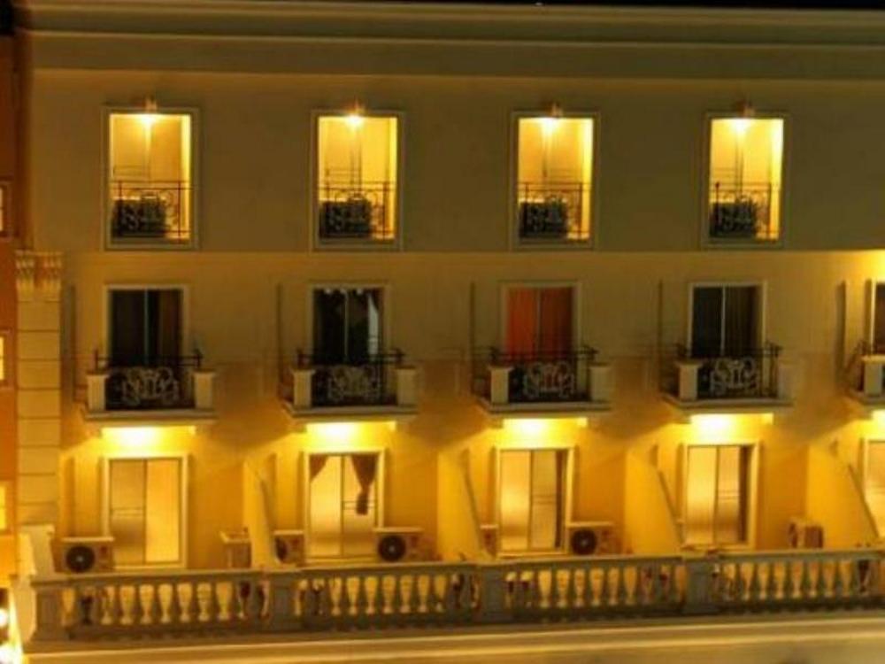 Ngoại cảnh khách sạn