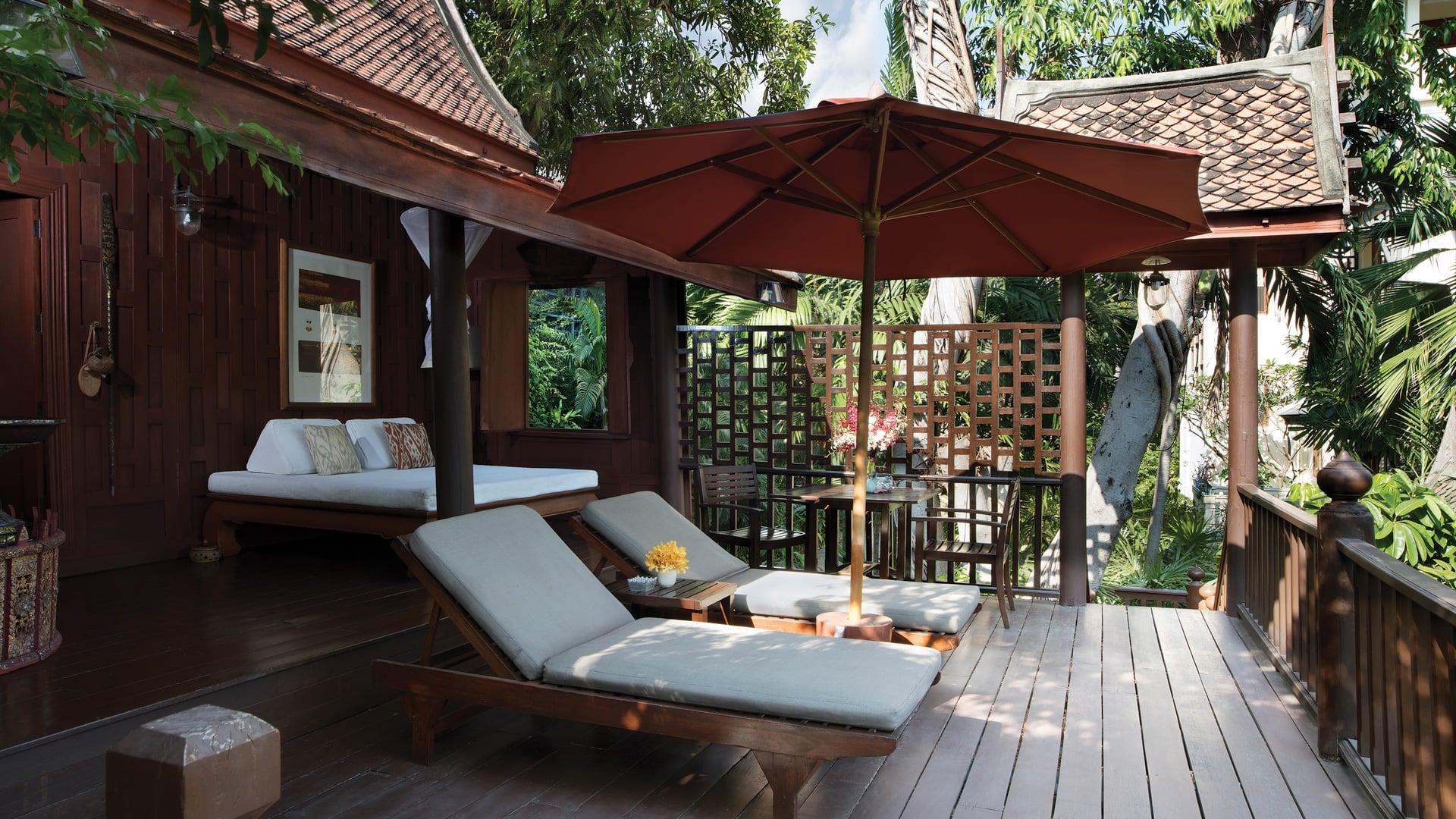 Ngoại cảnh khách sạn