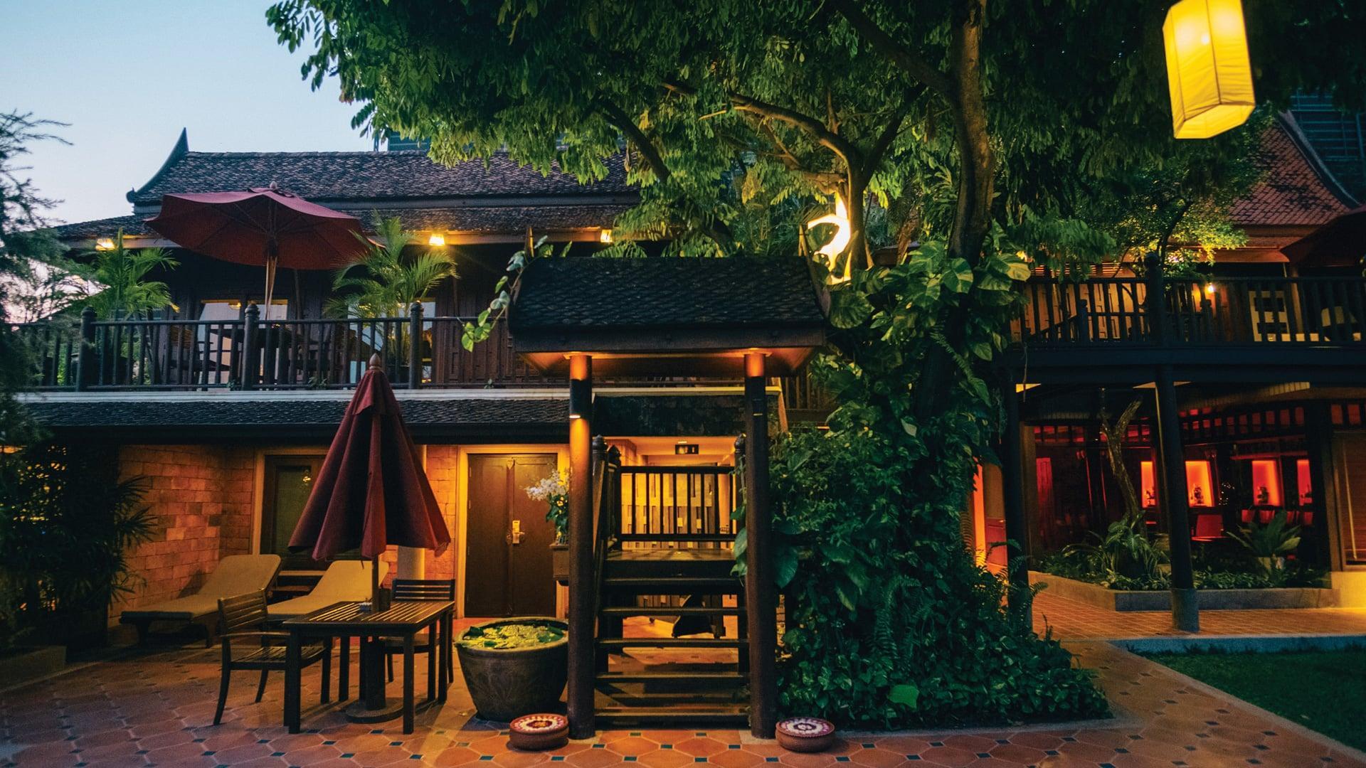 Ngoại cảnh khách sạn