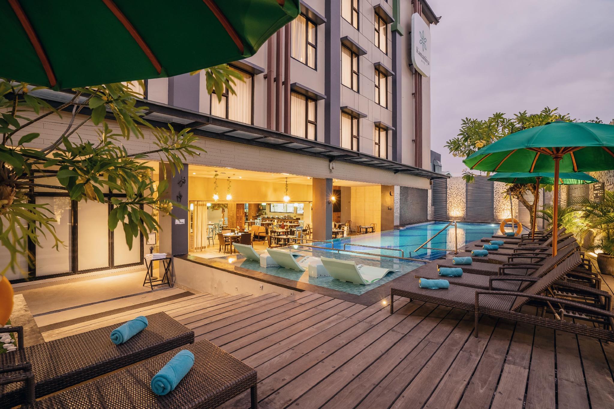 Ngoại cảnh khách sạn