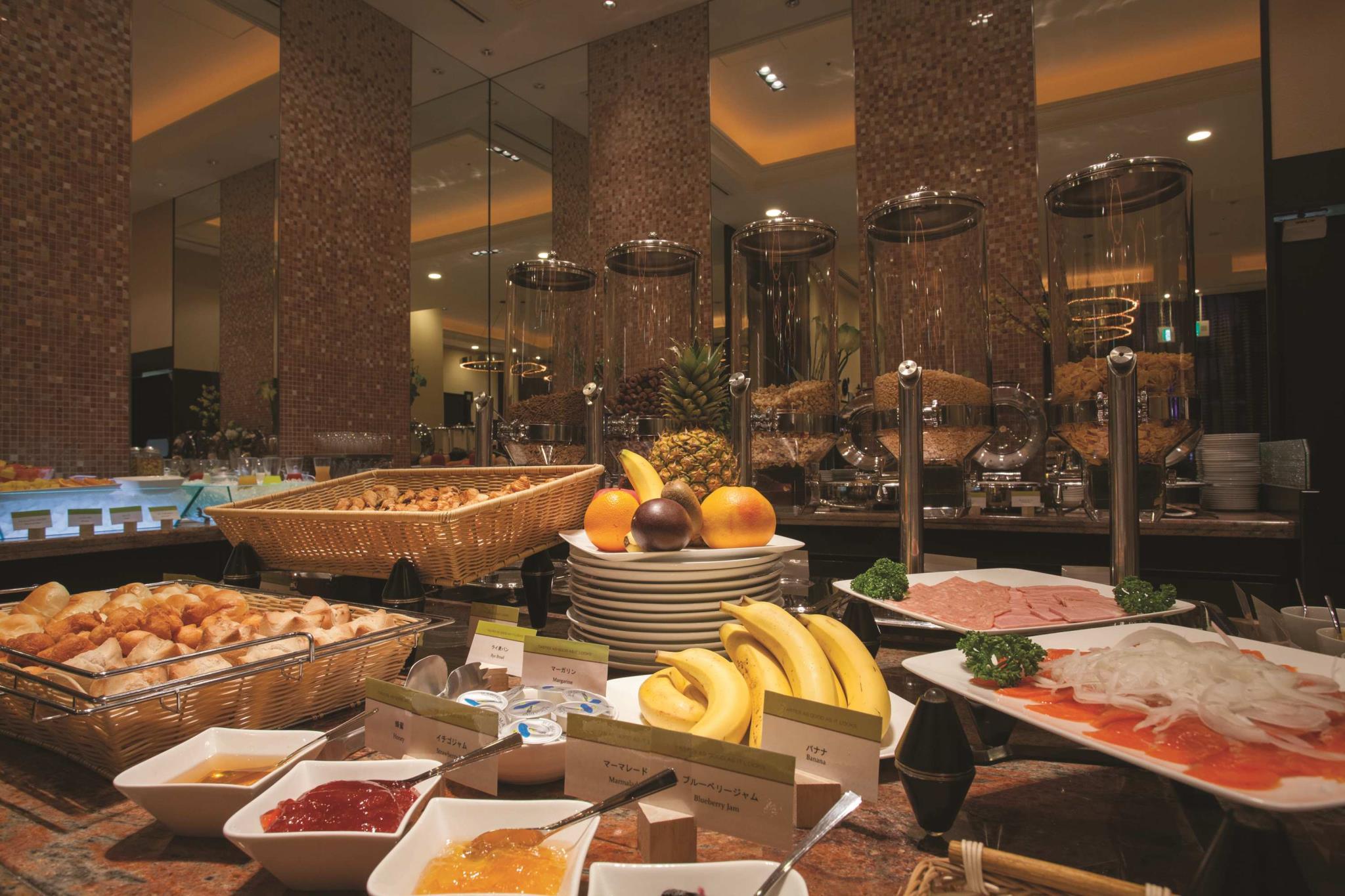 Đồ ăn và thức uống