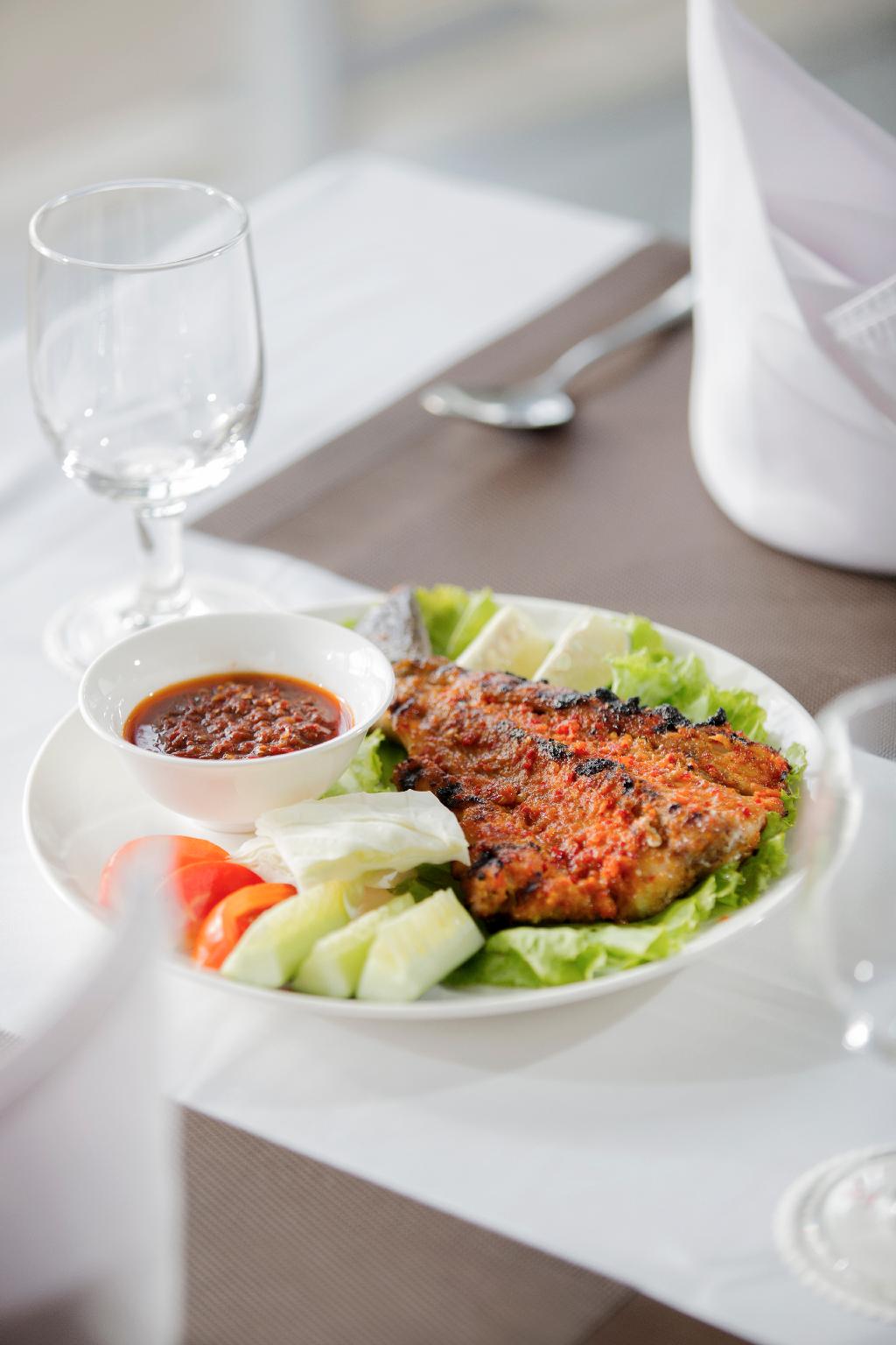 Đồ ăn và thức uống