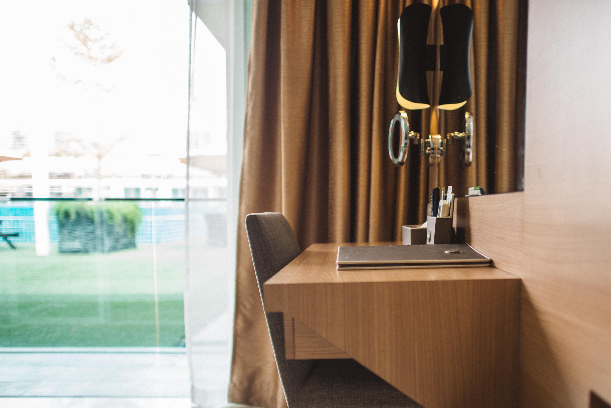 Trung tâm hội nghị