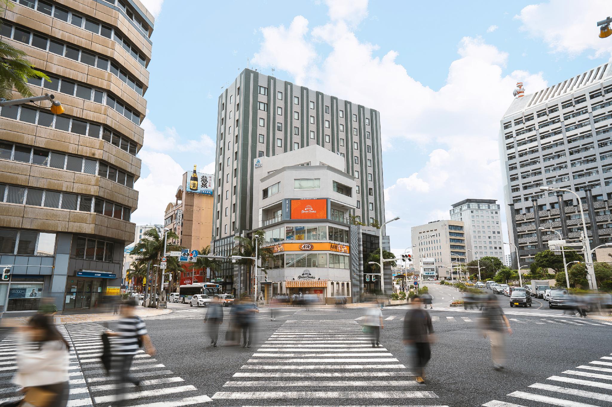 Khu vực xung quanh