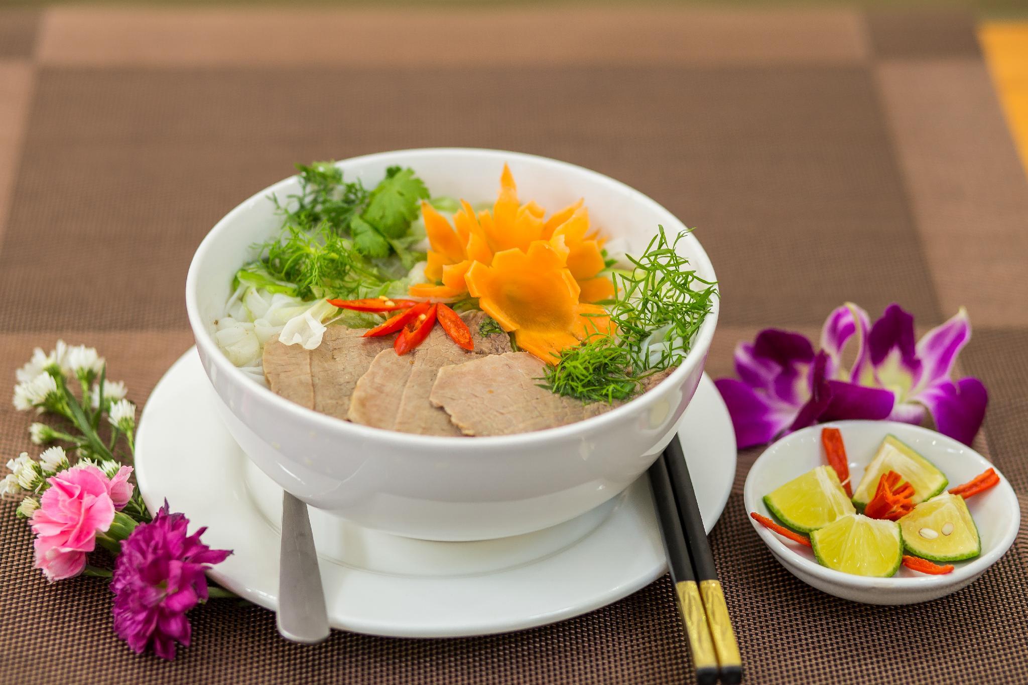 Đồ ăn và thức uống