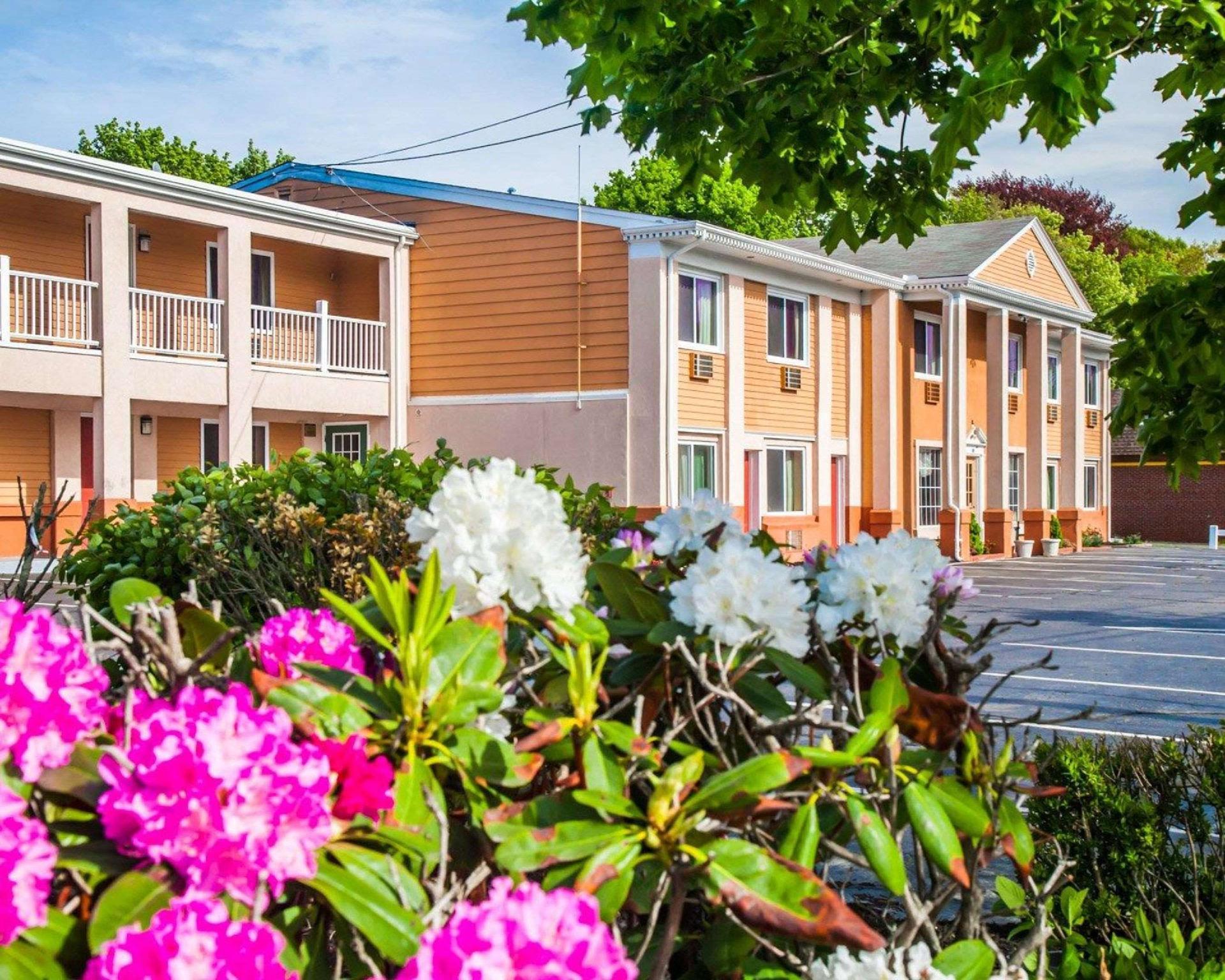 Ngoại cảnh khách sạn