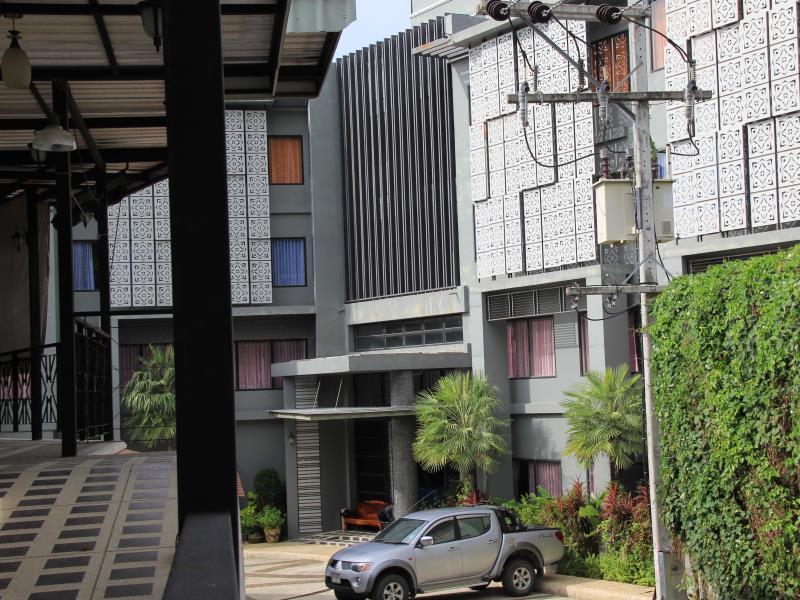 Ngoại cảnh khách sạn