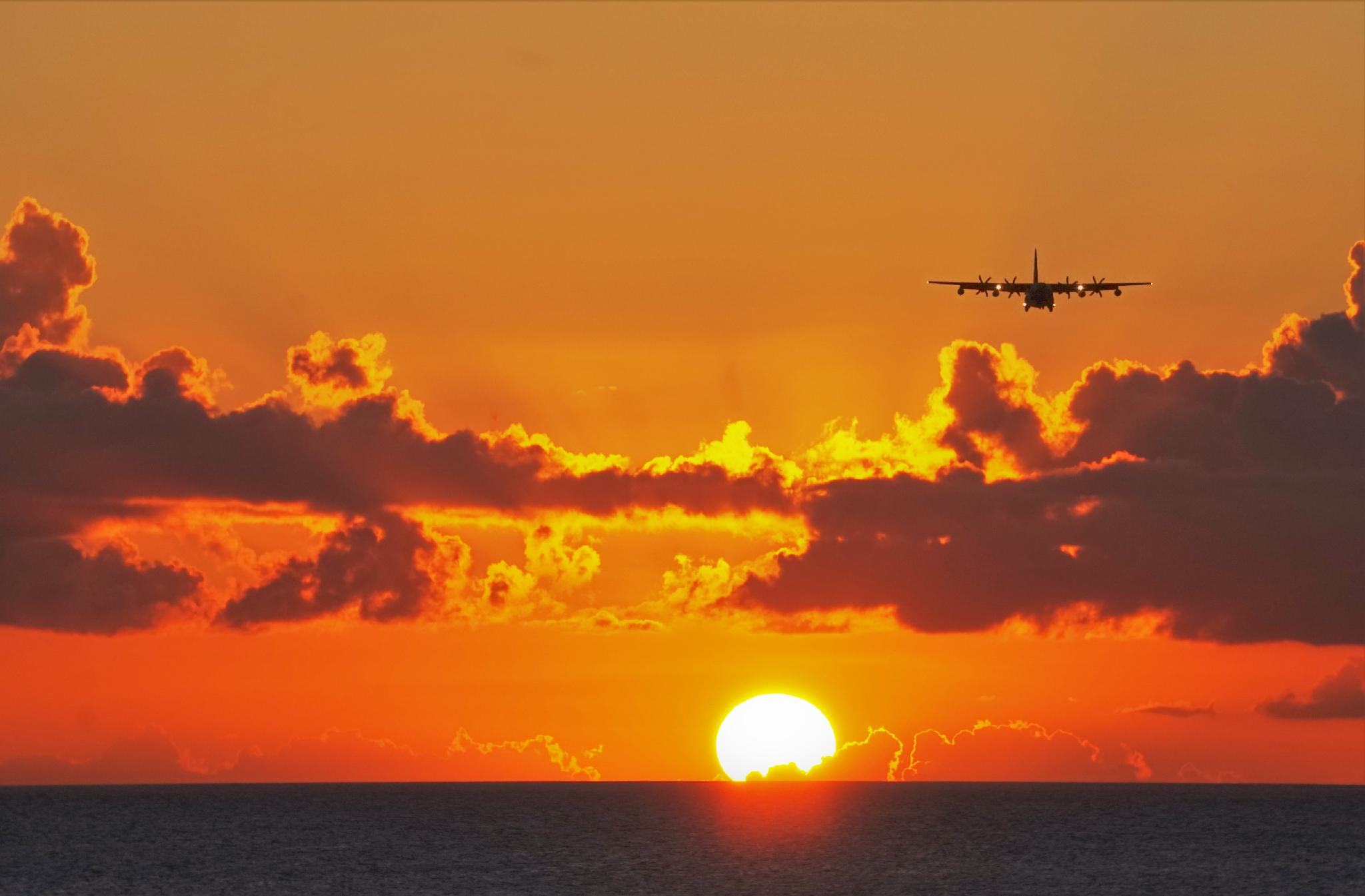 Khu vực xung quanh