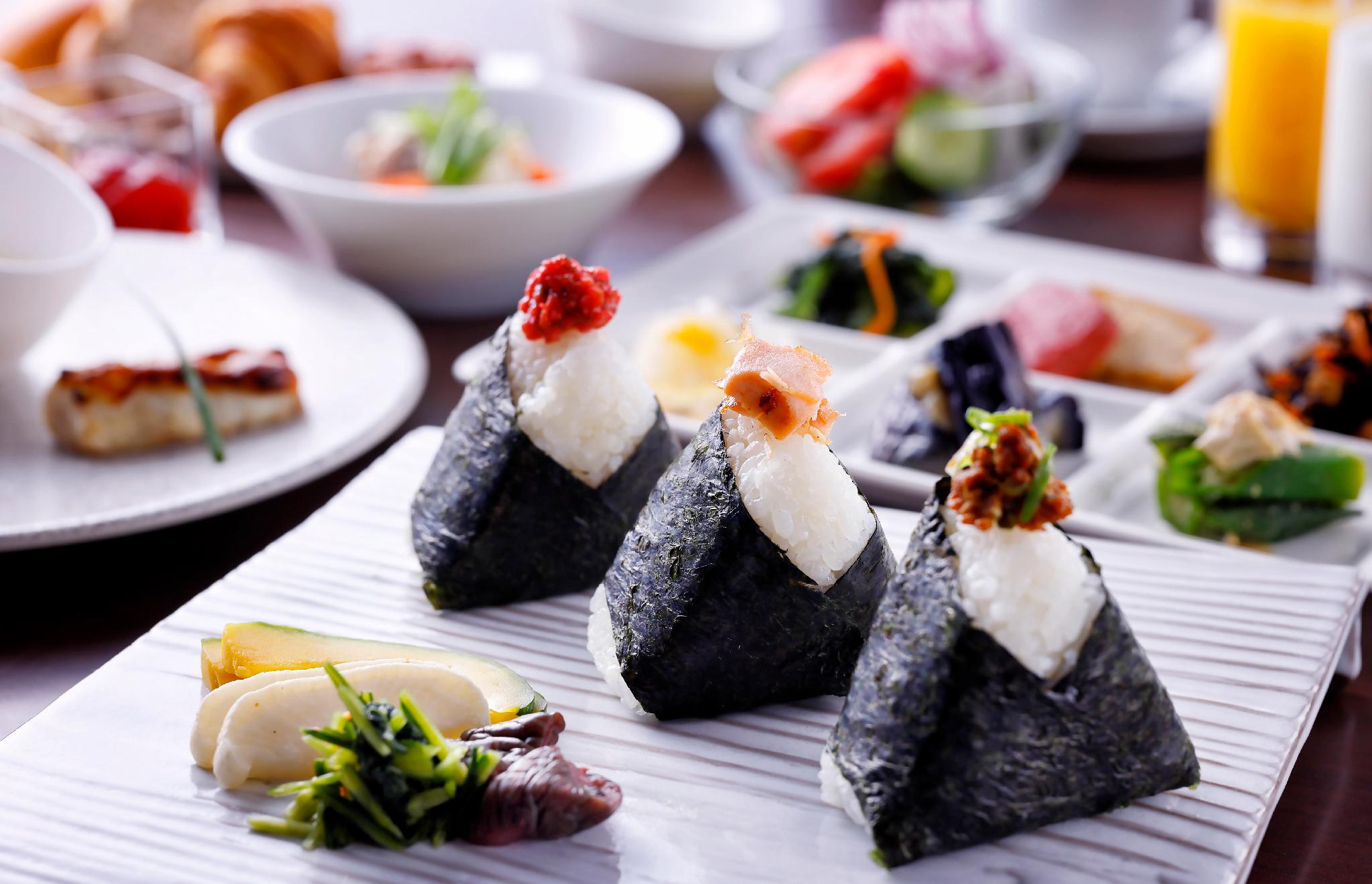 Đồ ăn và thức uống