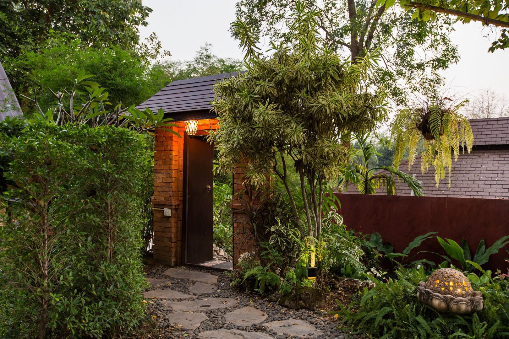 Ngoại cảnh khách sạn