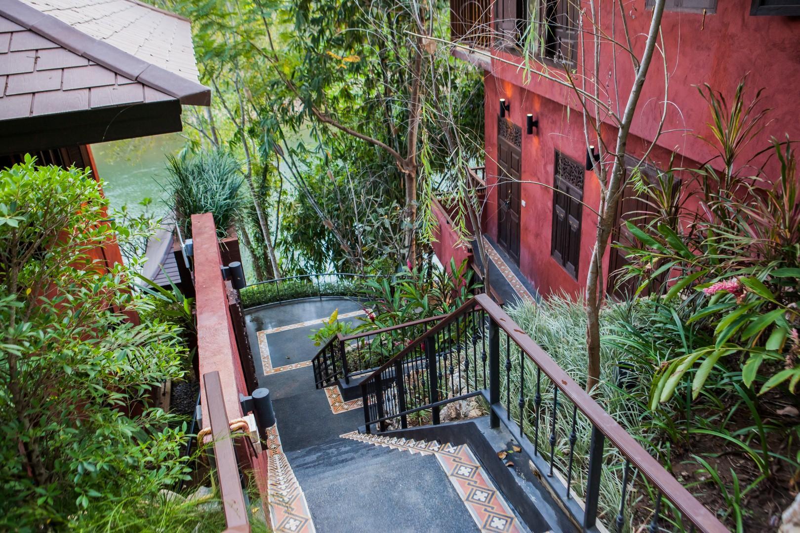 Ngoại cảnh khách sạn