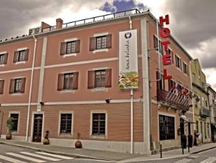 Ngoại cảnh khách sạn