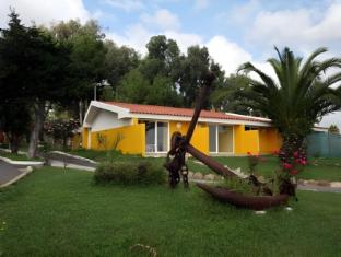 Khu vực xung quanh