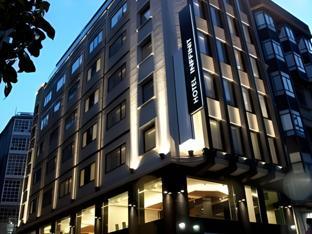 Ngoại cảnh khách sạn