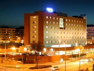 Ngoại cảnh khách sạn