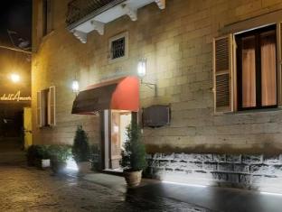 Ngoại cảnh khách sạn