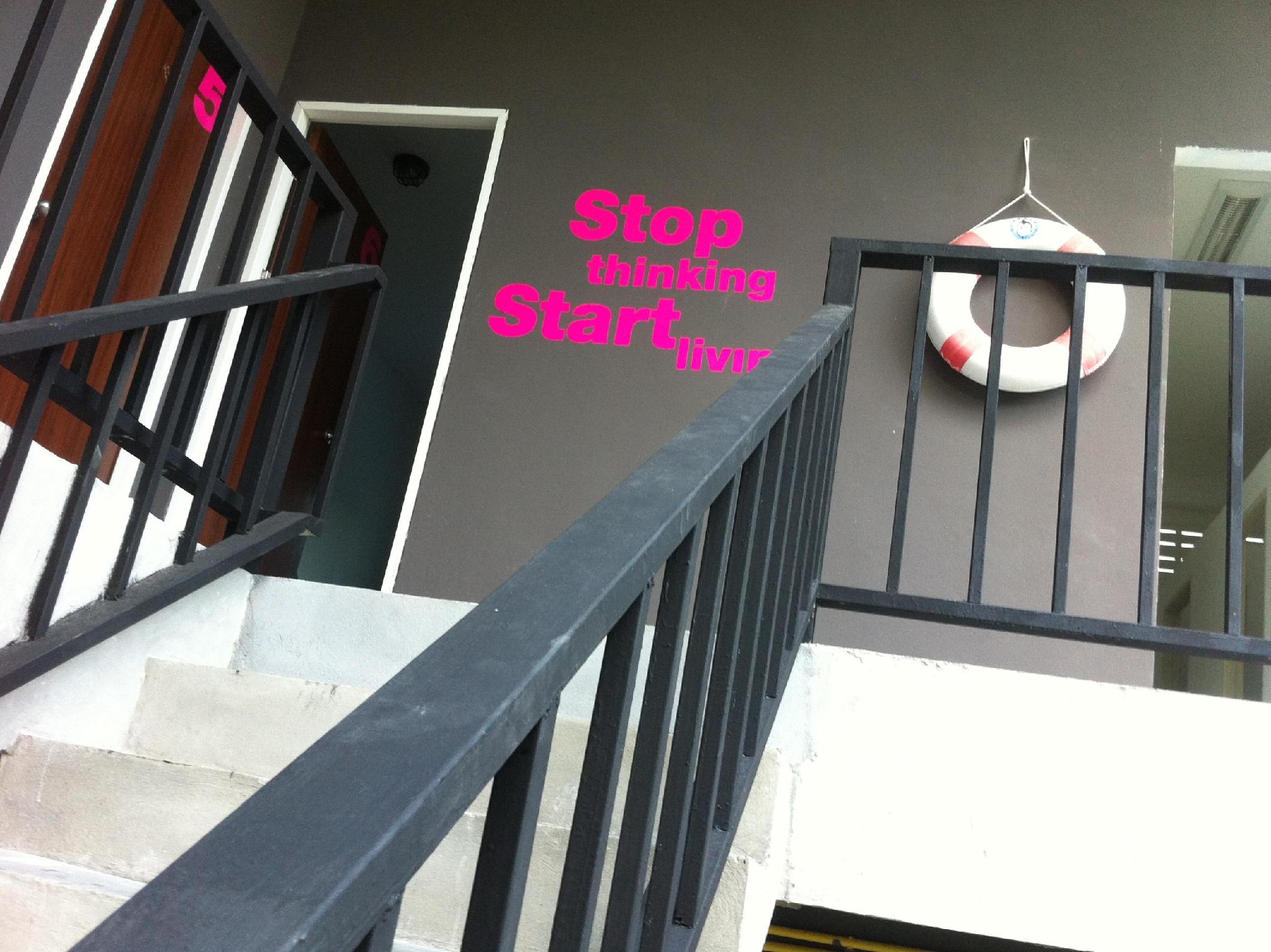 Ngoại cảnh khách sạn