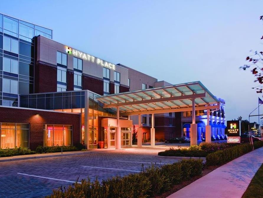 Ngoại cảnh khách sạn