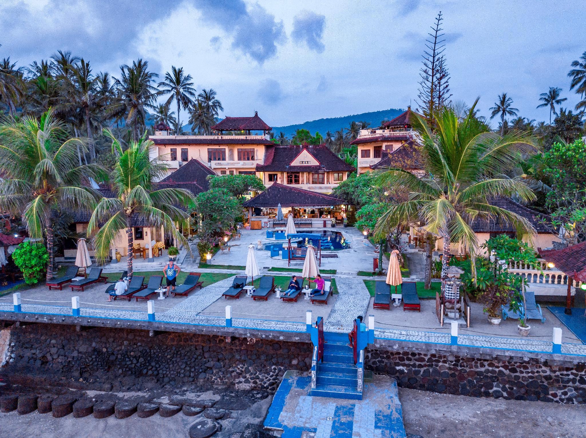 Khu vực xung quanh