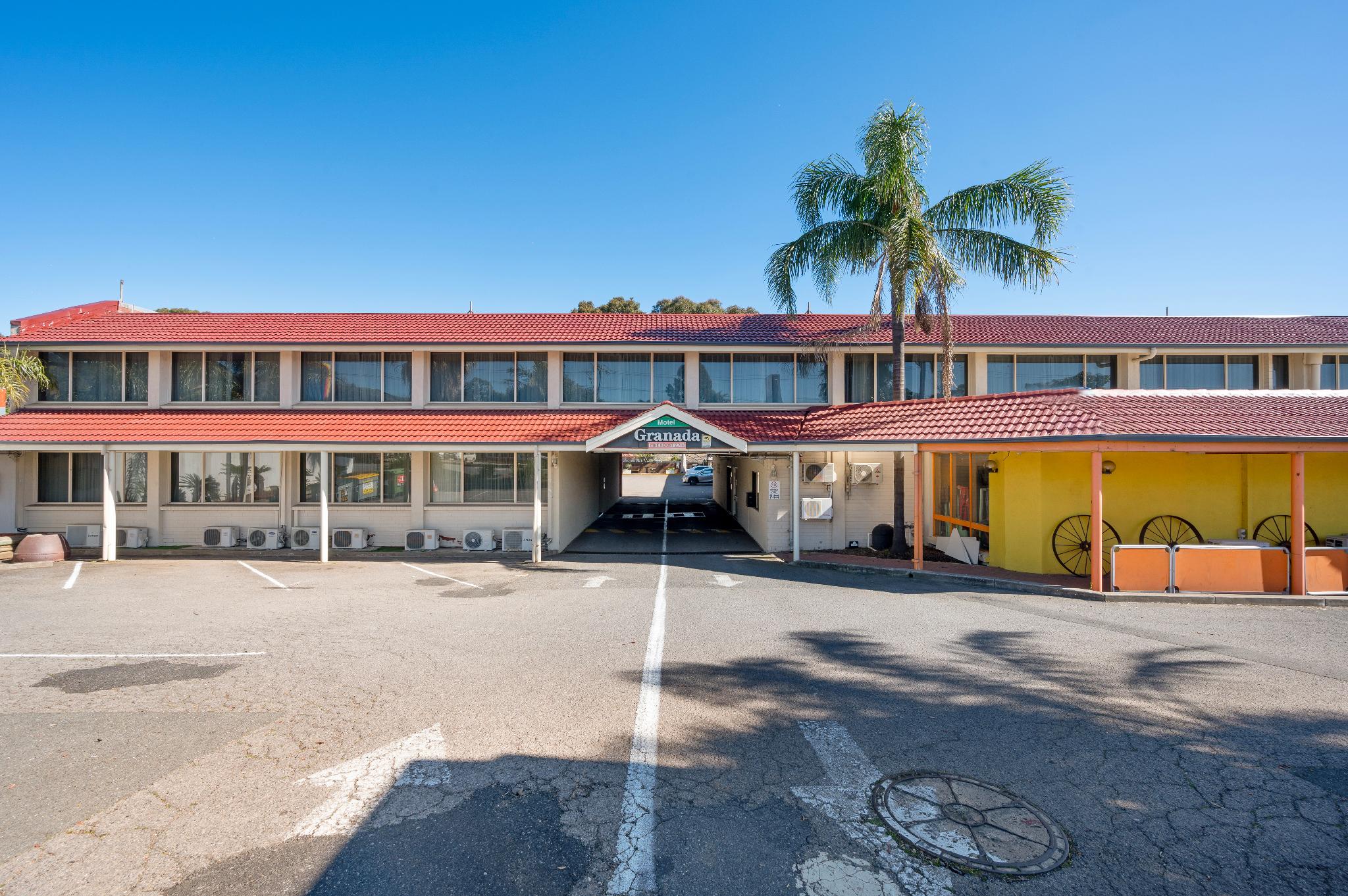 Ngoại cảnh khách sạn