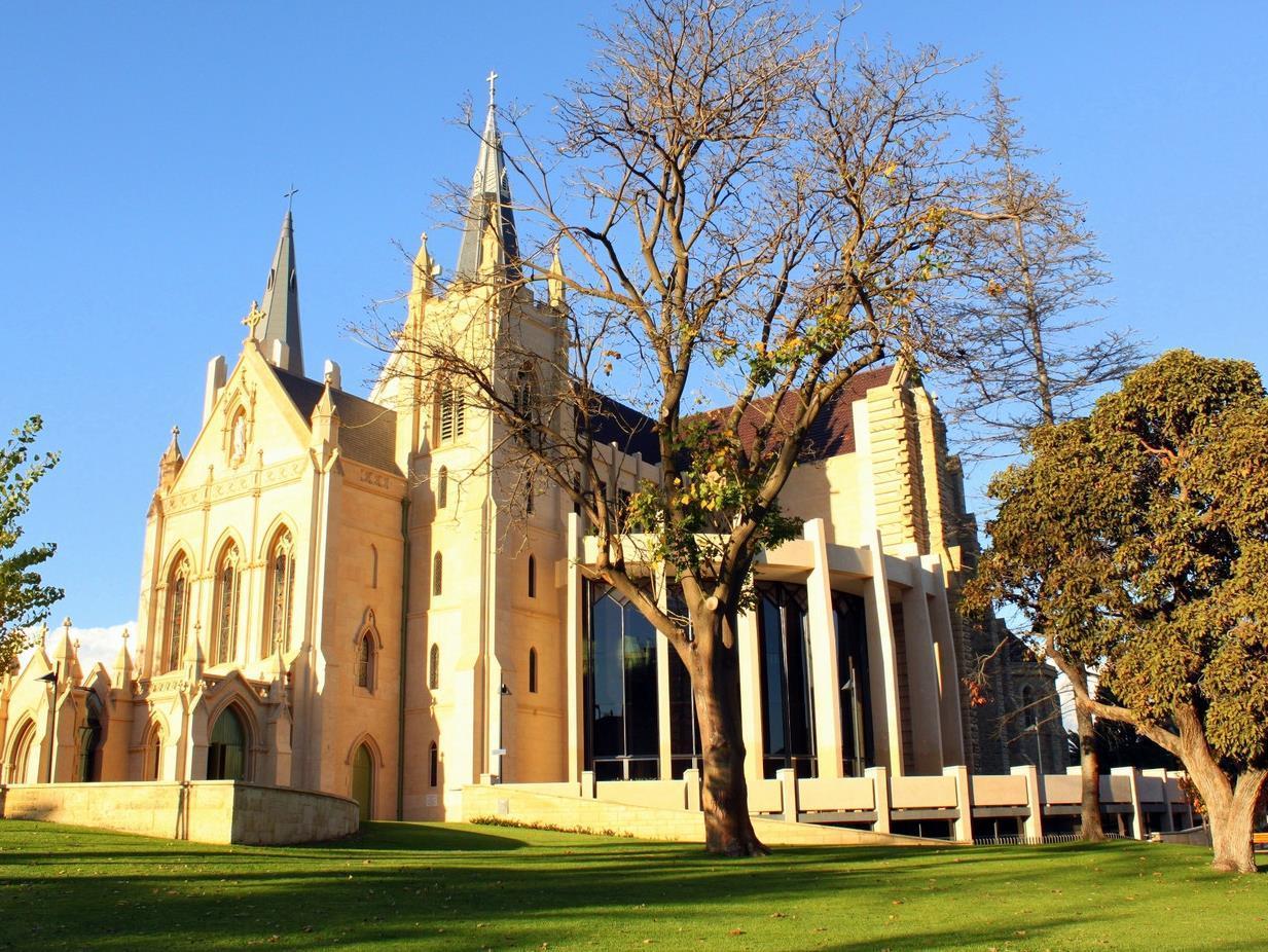 Khu vực xung quanh