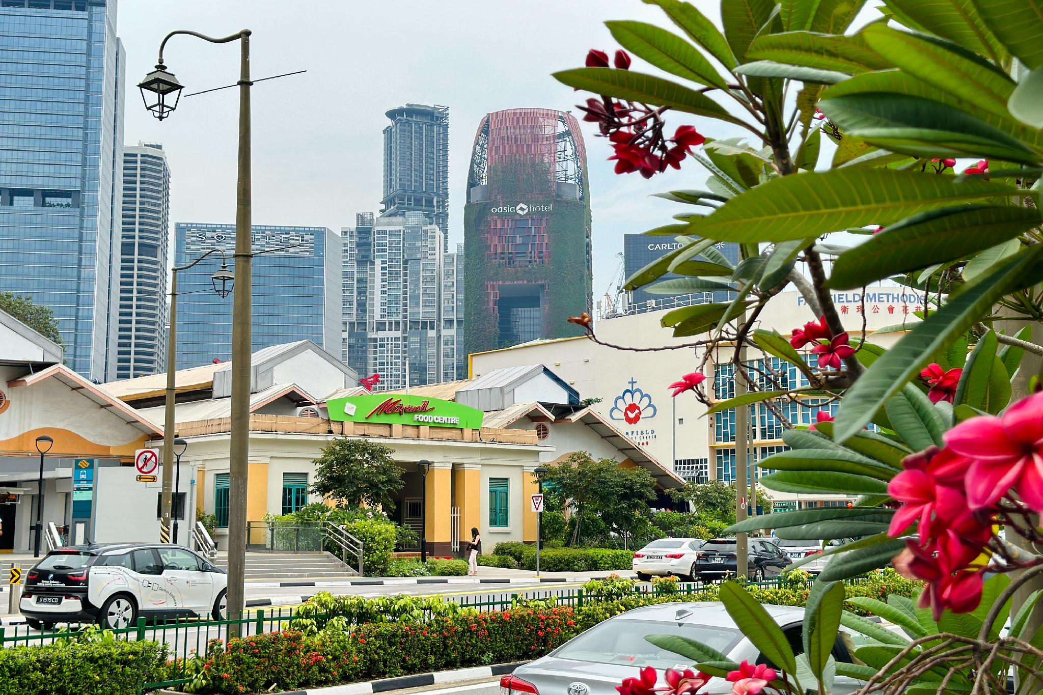 Khu vực xung quanh