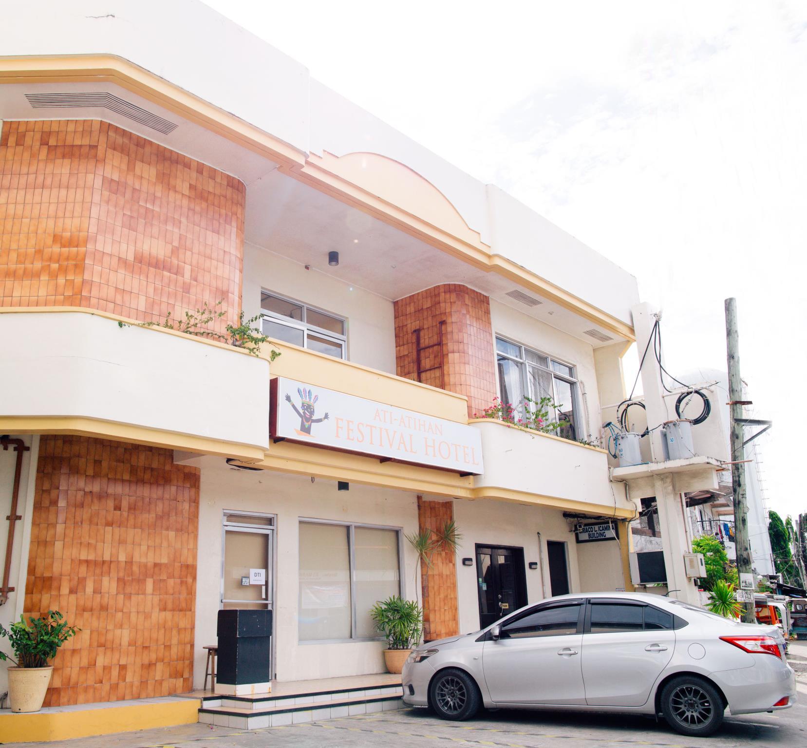 Ngoại cảnh khách sạn