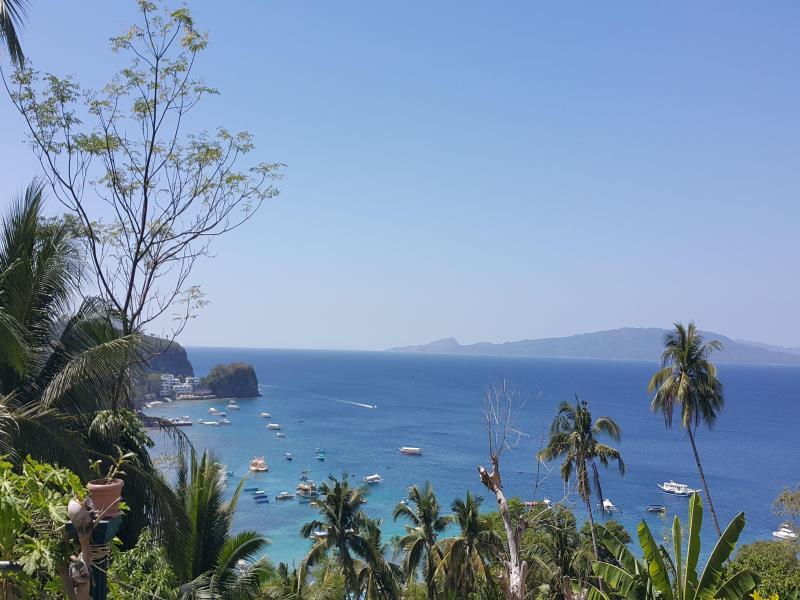 Khu vực xung quanh